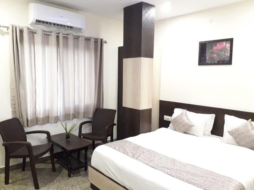 Vardan Villa Udaipur Eksteriør bilde